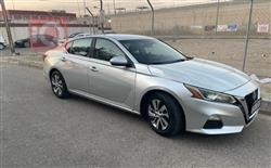 نیسان ئەلتیما